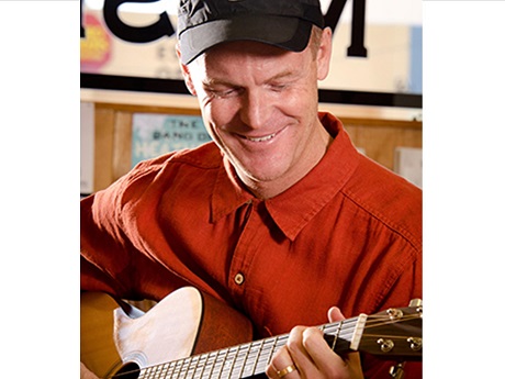 Musician Steve Weeks