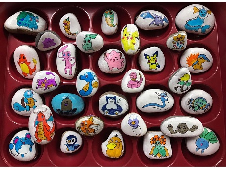 Many painted rocks