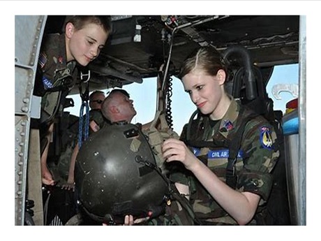 teens receiving civil air patrol training