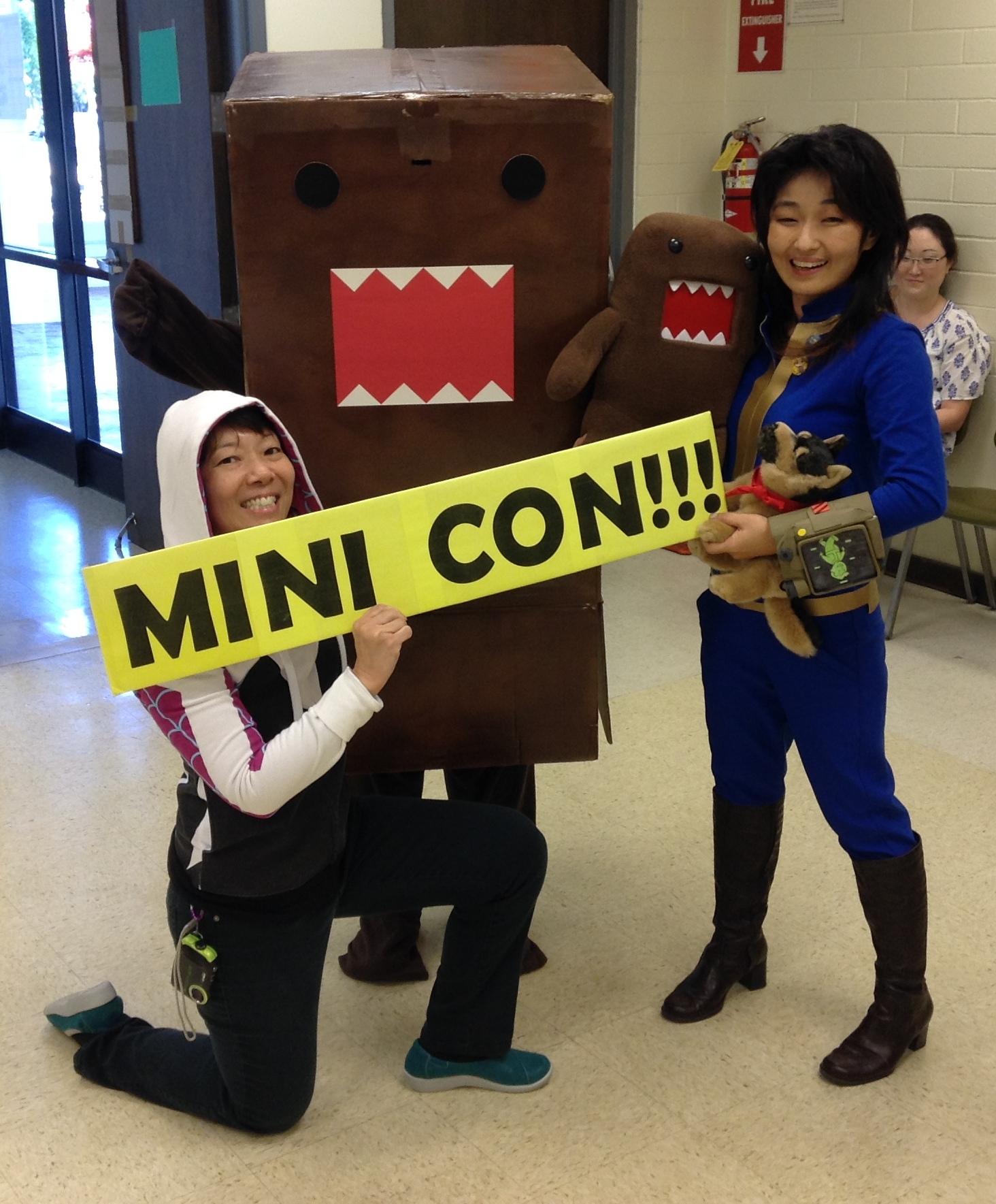 cosplay mini con