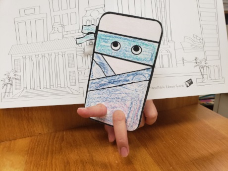 Cell phone finger puppet craft.